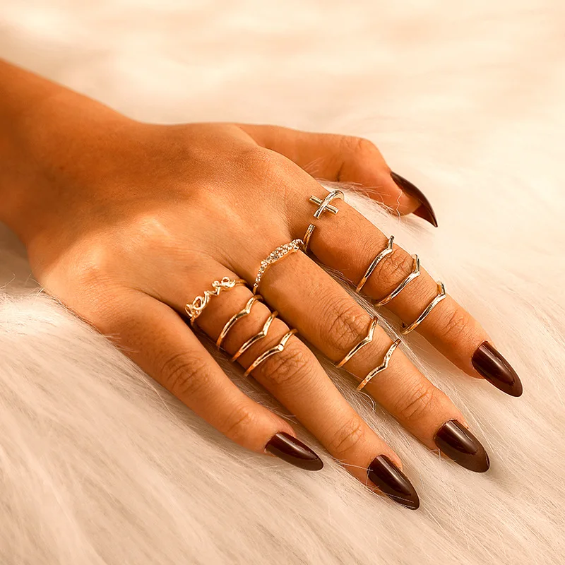 

SexeMara Fashion Stylish Jewelry New Cross Love Letter Knotted Ring Set Vintage Anillos Rings For Women World Of Warcraft Punk