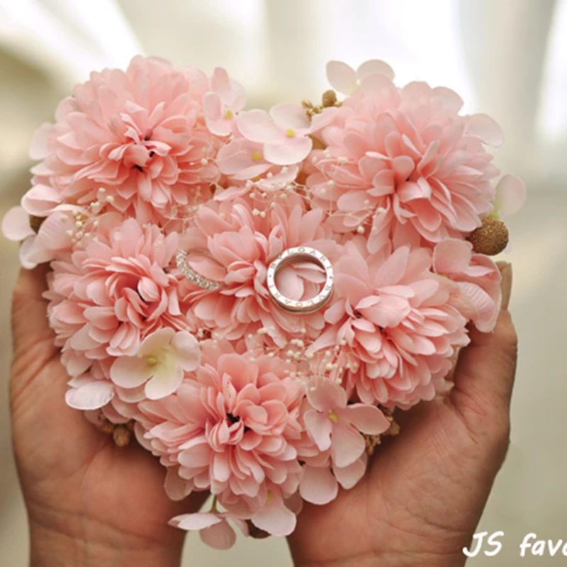 

Free shipping 1pcs heart shaped Pink flower Photo props engagement marriage proposal wedding decoration or wedge pillow