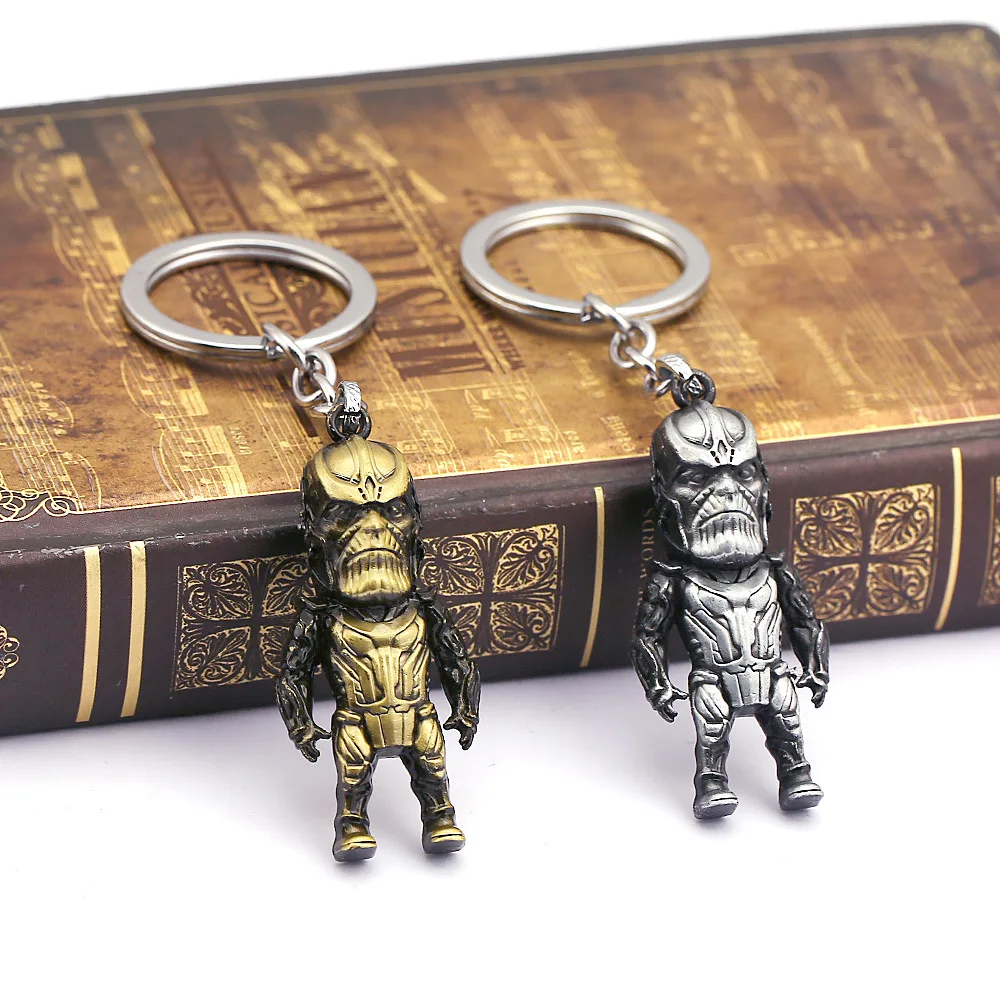 

2019 Hot Movie The Avengers 3 3D Keychain Thanos Figure Pendant Silver Bronze Key Holder Car Chaveiro llaveros Men Jewelry HC