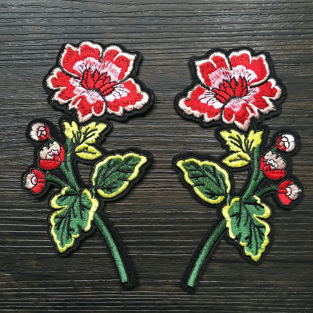 1Pair Red Flowers Embroidered Applique Patches Iron on for Clothes DIY Party Christmas Decoration Patch Sticker LSHB500 | Дом и сад