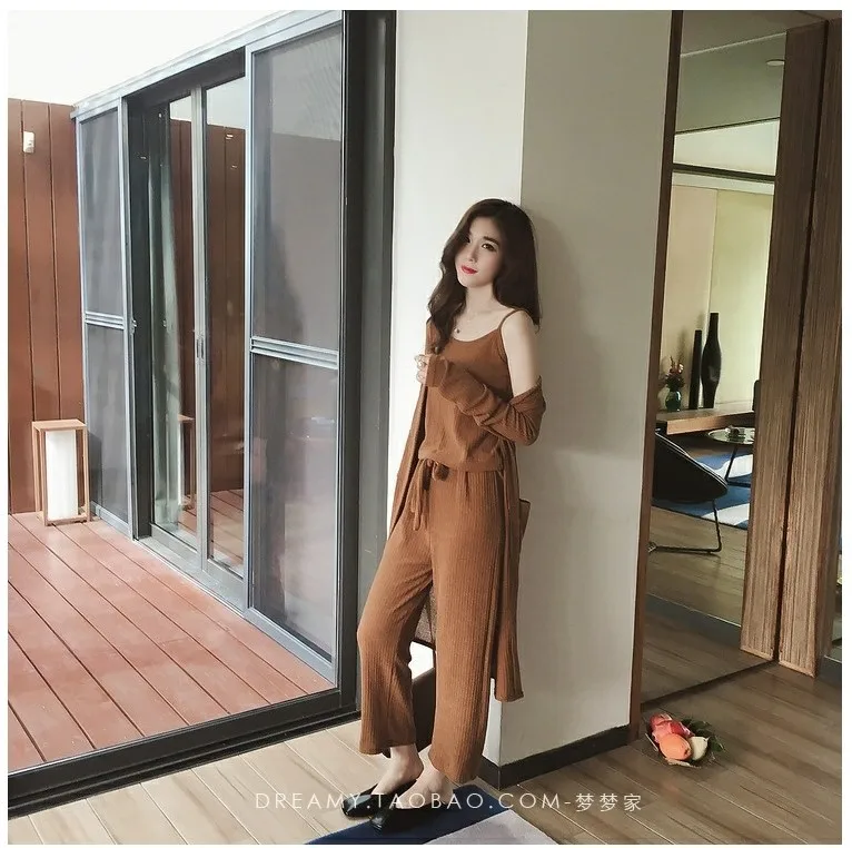 Women's Sets (33)