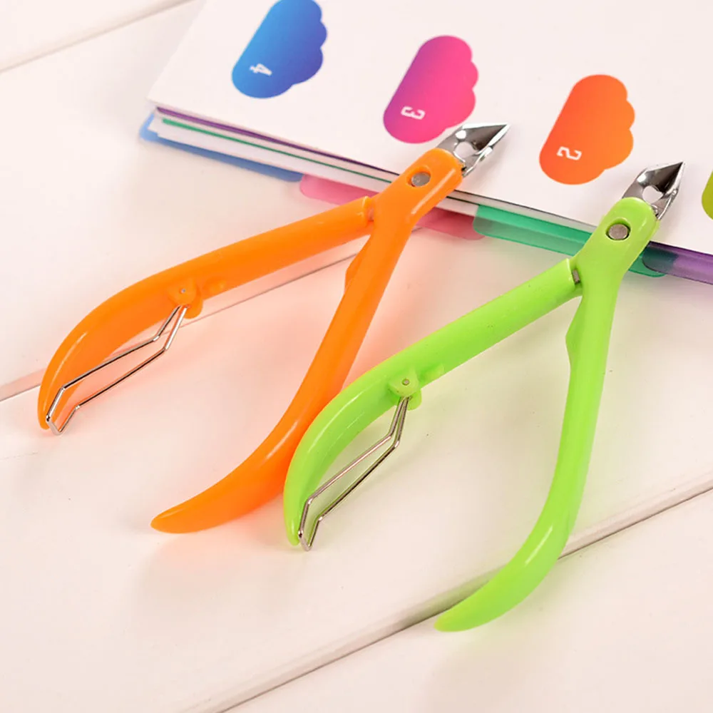 Women Nail Art Nipper Stainless Steel Cuticle Clipper Manicure Plier Cutter Tool 3