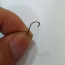 YINGTOUMAN, 100 шт./лот, золотые рукава, черные рукава, высокоуглеродистые, без шипов, рыболовные крючки колючие/рыболовные крючки, 1#-5