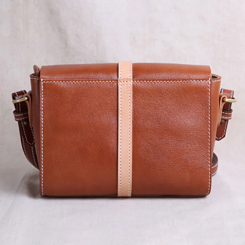 AETOO Handmade leather women's bags, small leather bags, one-shoulder slanted bags, cowhide simple small square bag