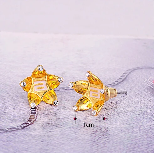 

KPOP BIGBANG GD cute Crown lights ear stud parafuso prisioneiro do ouvido Stud Earrings k pop k-pop GDragon Men women jewelry