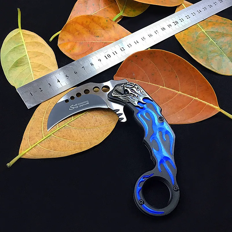 

Outdoor Knife Hunting Knives Survival Tactical claw knife min pocket Self Defense Offensive Camping Tool knife