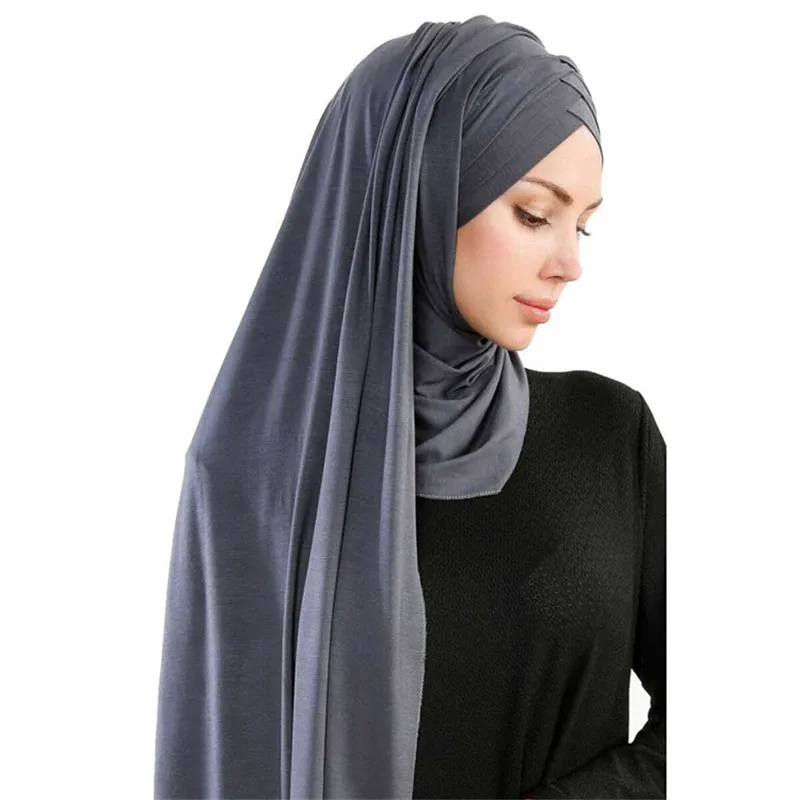 cansu-morkgra-3x-jersey-hijab-sjal-ecardin-200927-4