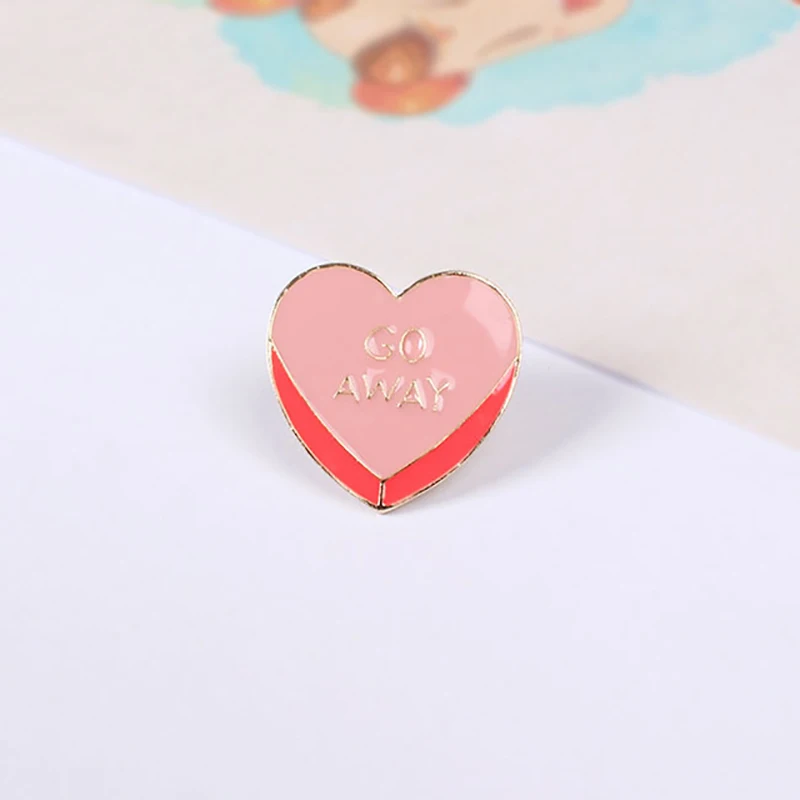 Free-Shipping-Cartoon-Cute-Scooter-Dog-Heart-Unicorn-Rainbow-Rocket-Metal-Brooch-Pins-Badge-Jewelry-For.jpg_640x640 (1)