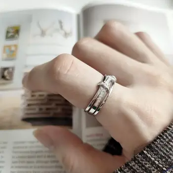 

Silvology 925 Sterling Silver Irregular Intersect Rings Silver Zircon Light Luxury Fashionable Rings For Women Elegant Jewelry