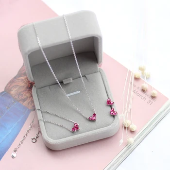 

Love hearts red corundum Pendant Necklace S925 Silver red color female drill sleeve short chain chain clavicle