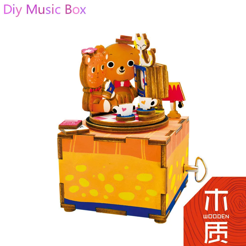 Hot Sale Diy Bear Doll House Music Box Miniature Furniture