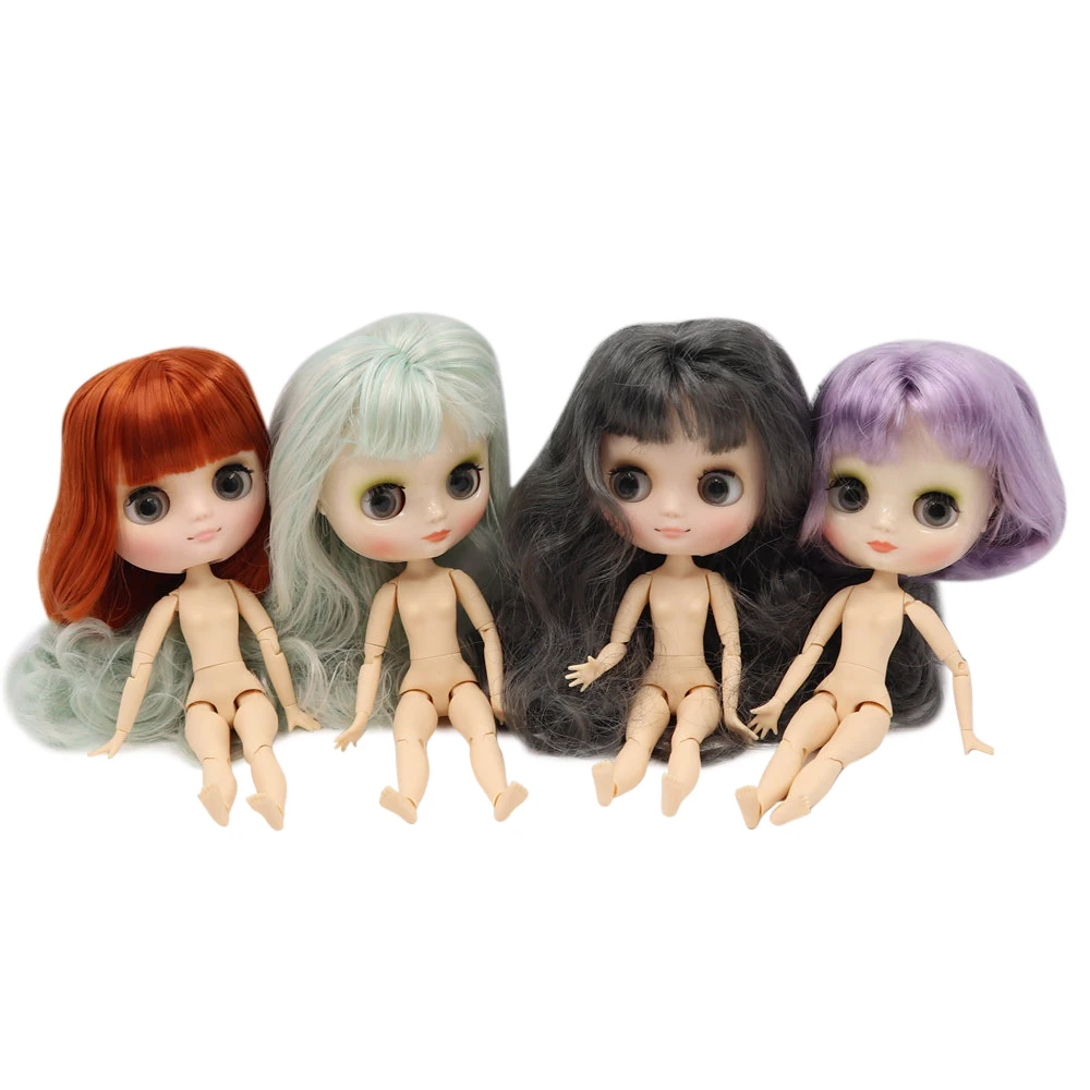

Nude middie joint blyth doll included Hand gesture as Gift NO.2