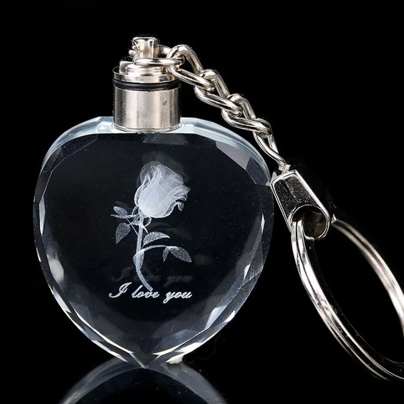 Regalo de recuerdo de clave de la cadena de corazón de melocotón cristal Llavero de parejas, regalos de Fiesta de Luces intermitentes Led Chaveiros Llavero