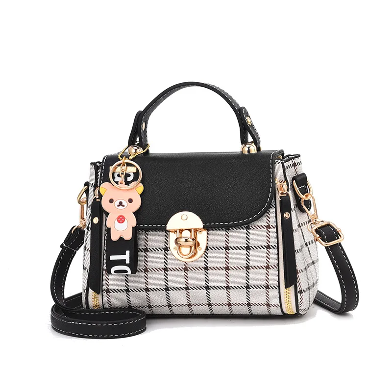

2019 Designer Handbags High Quality Pu Leather Women Famous Brand with Toys Shoulder Bag PatchWork Female Messenger Bags