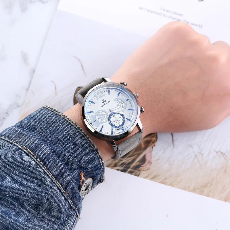 

Mens Watches Top Luxury Brand Waterproof Sport Wrist Watch Chronograph Quartz Military Genuine Leather Relogio mujer montre saat
