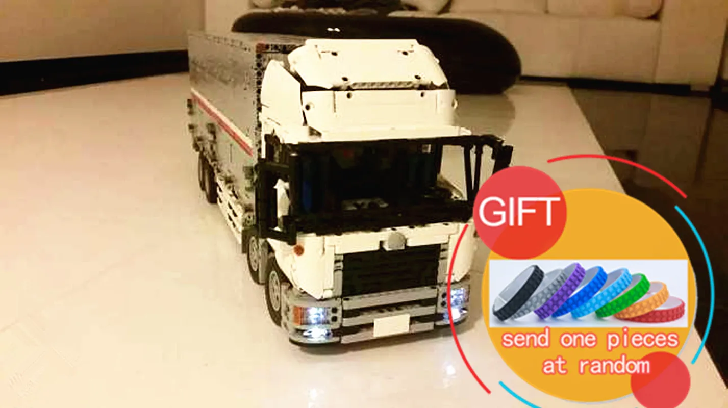 

23008 4380Pcs New Technical Series The MOC Wing Body Truck Set 1389 Educational Building Block Bricks Children Toys Gift