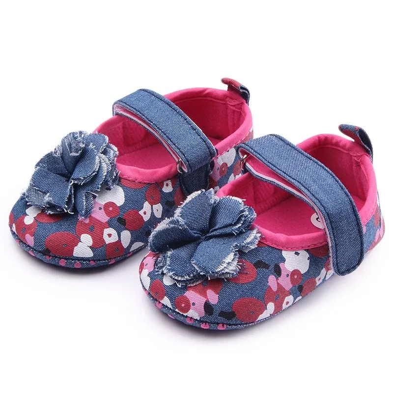 Весенне-Осенняя детская хлопковая обувь для маленьких девочек с цветочным принтом и мягкой подошвой; детская прогулочная обувь для первых шагов 2