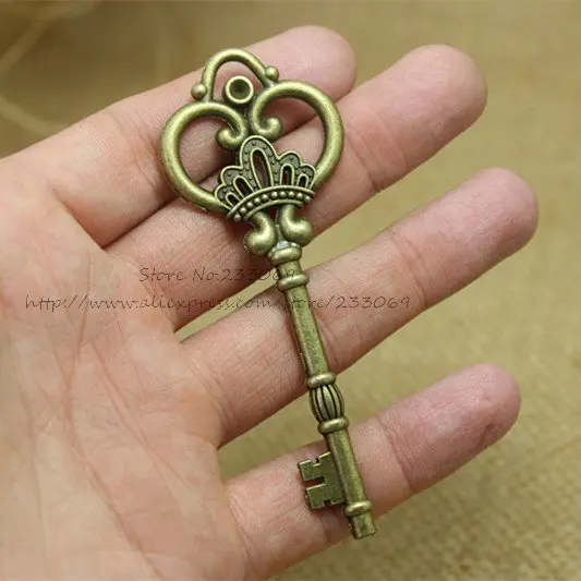 Pulchritude compras libres gran corona llave Amuletos joyería de la aleación del cinc de la vendimia llaves Amuletos 10 unids 32*84mm caliente venta