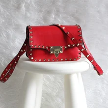 High Quality 100% Genuine Leather 20x14cm small Golden Rivet & Lock Women Messenger Bag with leather belt Valentine 2016 A1181