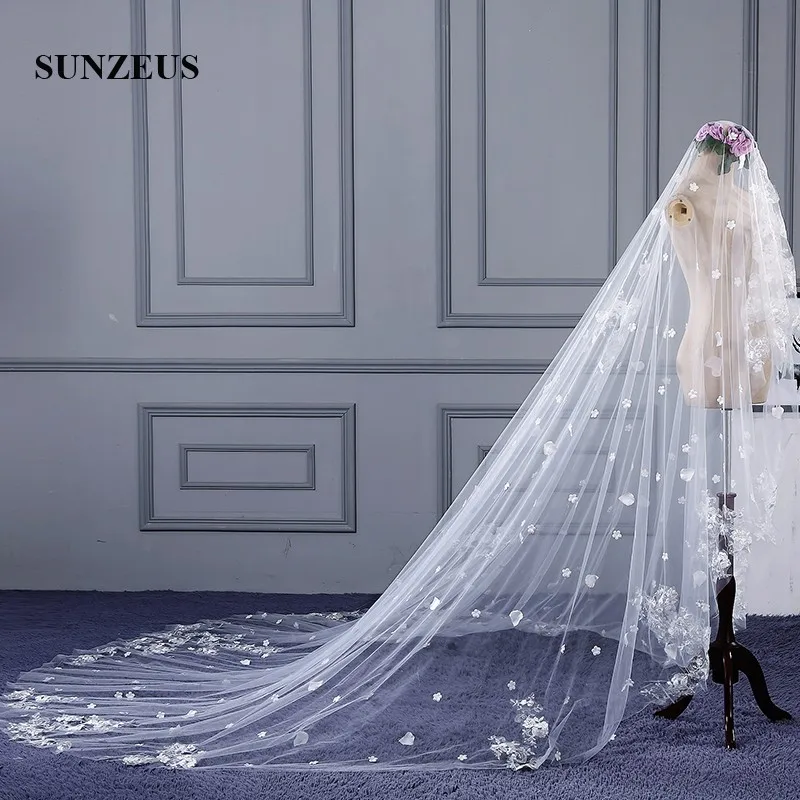 3 Meters Width 4 Meters Long Luxurious Wedding Veils Long Church Bridal Veil with Lace Appliques and Flowers SBV24