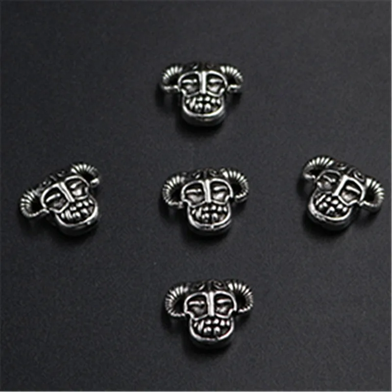 

8pcs Antique Silver Color 3D Sheep Elf Skull Charm Punk Bracelet Necklace DIY Metal Jewelry Alloy Pendants 16*14mm A1306