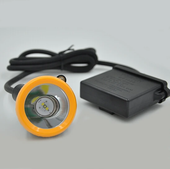 Koop Hot Nieuwe 5 W OSRAM LED Veiligheid Mijnwerker Hoofd Lamp Jacht licht Voor Mijnbouw Camping 32000Lux Super Heldere Gratis Verzending Door DHL