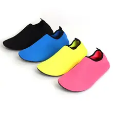 2018 Outdoor Beach Barefoot Skin Sock Men Woman Gym Beach Pool Water Socks Beach Swim Slipper On Shoes Aqua Water Socks women men s flexible water shoes slip on pool beach swim surf yoga skin shoes