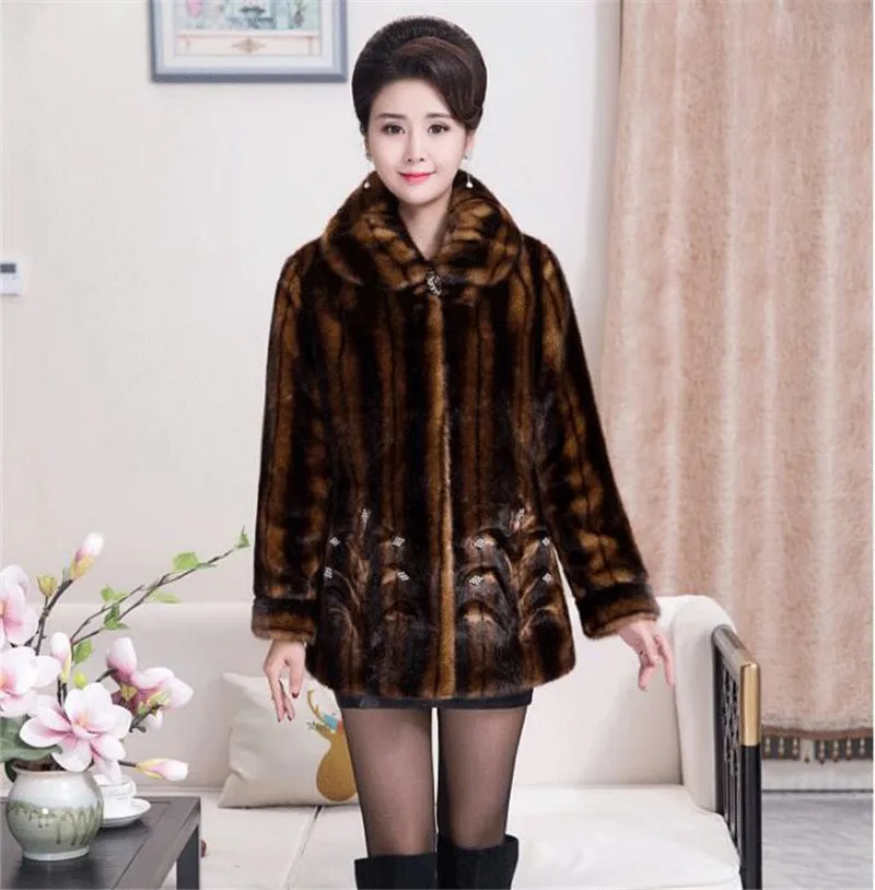 Зимнее женское меховое пальто из искусственного меха норки, куртки больших размеров 5XL для женщин среднего возраста с бриллиантами, утолщенные благородные меховые пальто OKXGNZ 2138