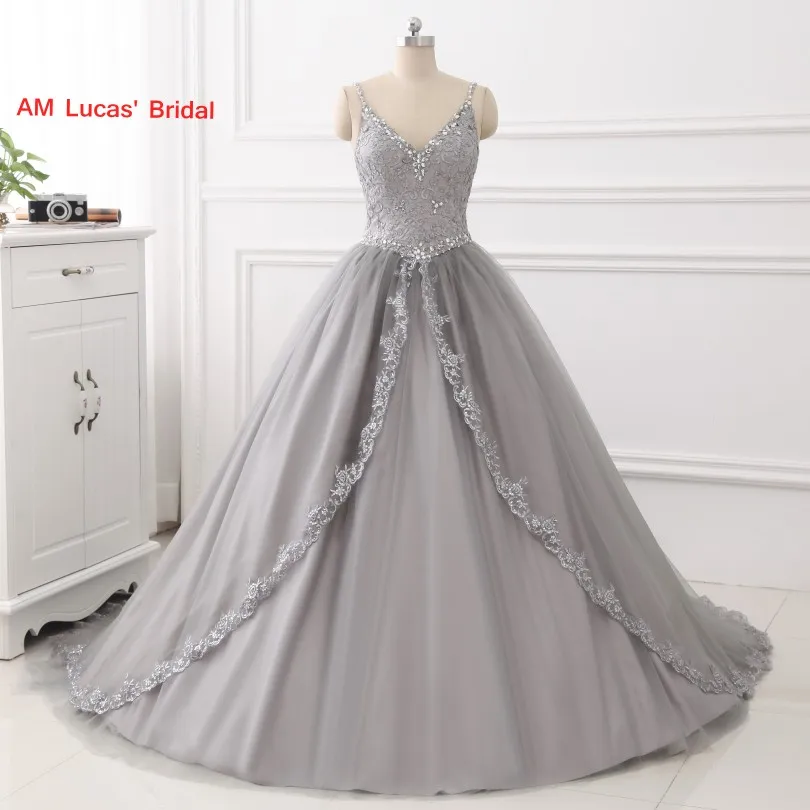 Grey Baljurk Jurken Voor 15 Jaar V-hals Lace Up Shinny Rokken Vestido de 15 Anos Zoete 16 jurk Grey Baljurk Jurken Voor 15 Jaar V-hals Lace Up Shinny Rokken Vestido de 15 Anos Zoete 16 jurk