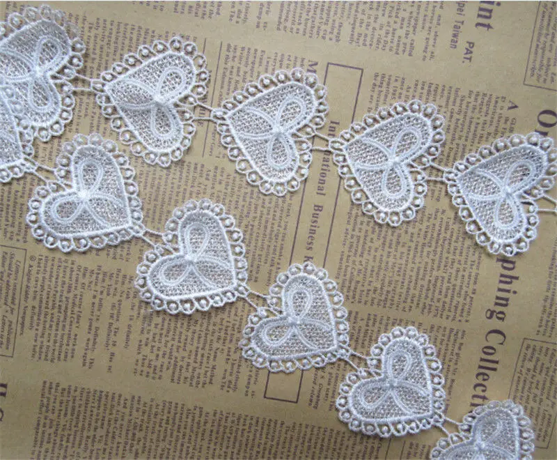 

1 yard White Heart Bow Embroidered Lace Edge Trim Ribbon Applique Sewing Craft Crochet Vintage Wedding Bridal Dress Clothes