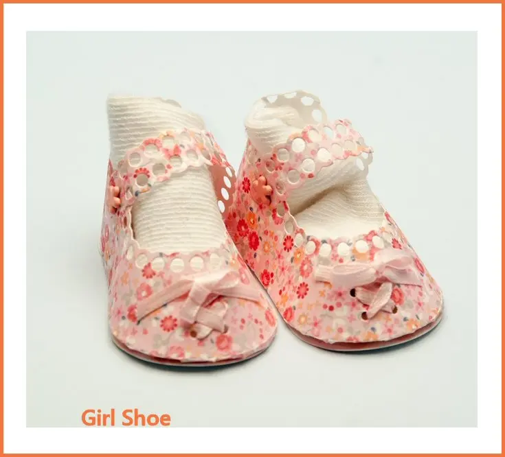 

Baby Kids Boy Shoes Metal Cutting Dies Stencil Craft For DIY Scrapbooking Photo Album Embossing Decoration 85x59mm