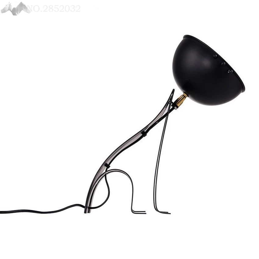 

LFH Nordic Post-Modern Creative table lamp Black Iron Cat Shape desk Light for Living Room Bedroom reading Lighting Decoration