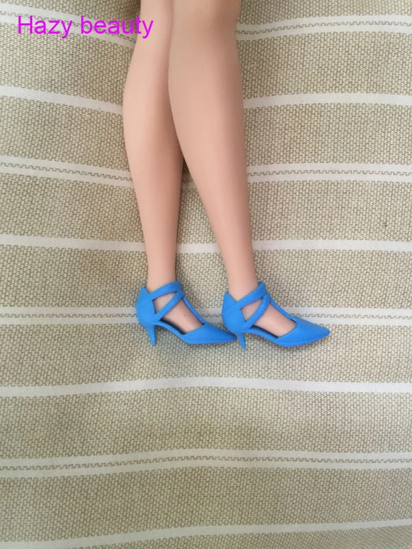 barbie curvy shoes