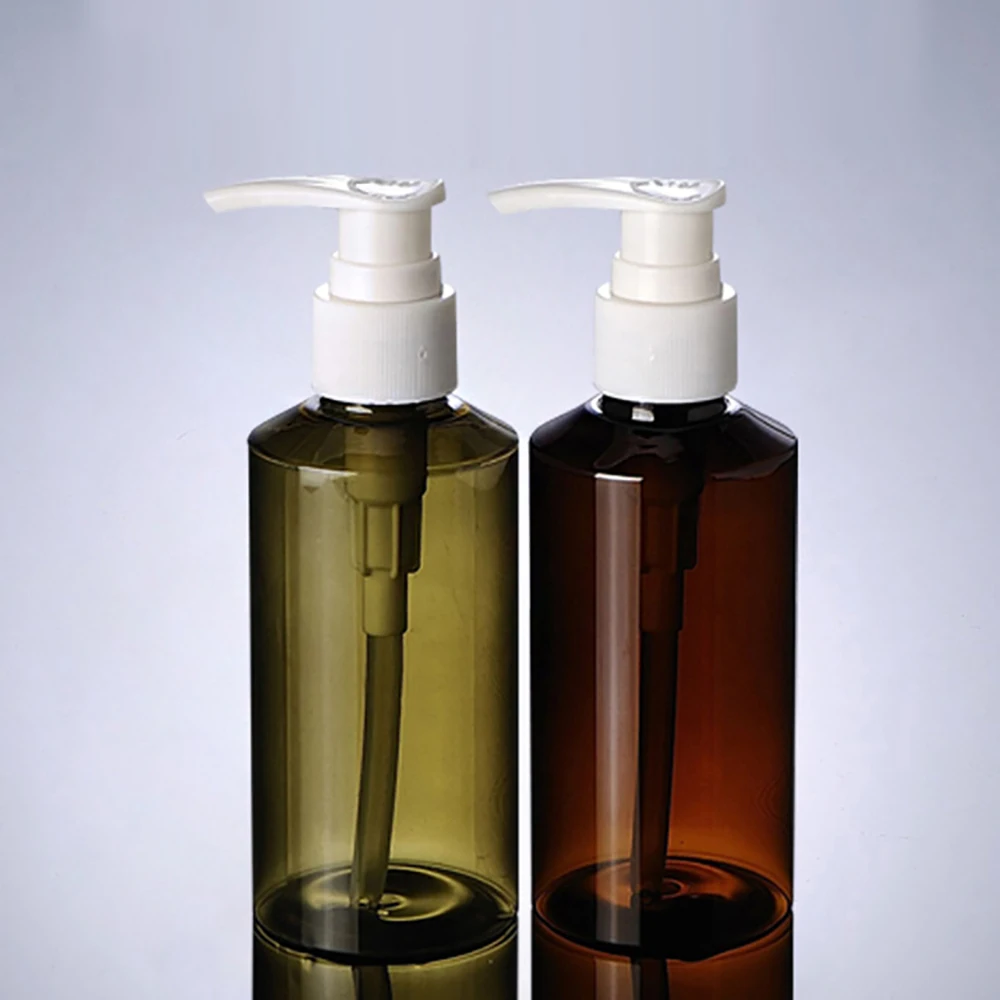 激安販売店 空の 100 ミリリットルプラスチックローションポンプボトル 100cc シャンプーボトル容器詰め替えペットボトルとディスペンサー 極上イタリア製 Pnlp Sn