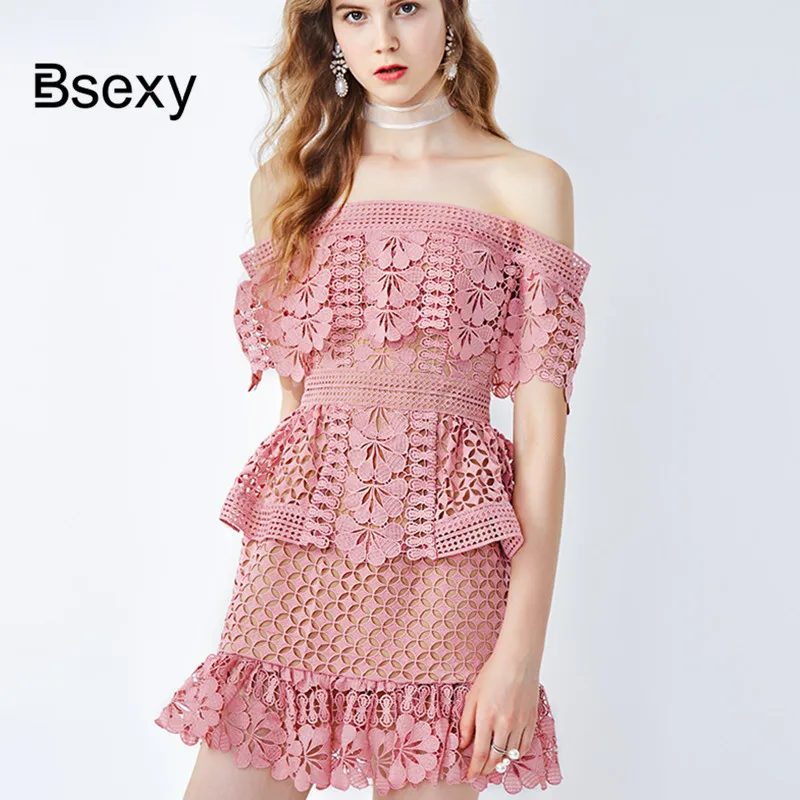 

Cute pink Dress 2018 Sexy Tunic Frill Mini Lace Dress Summer Slash Neck Off The shoulder Women Party Dress vestido de renda