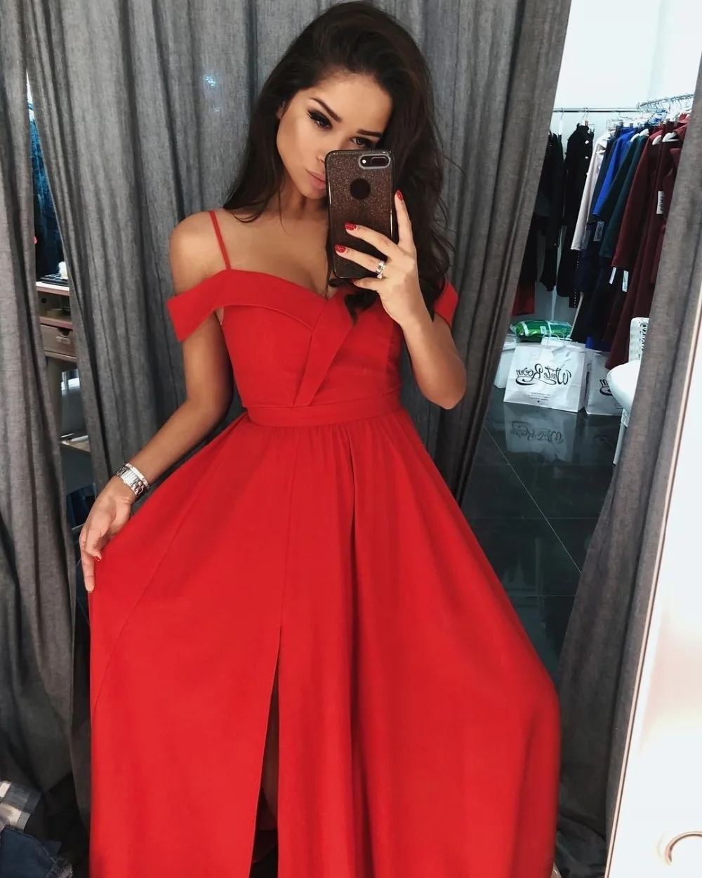 Red Off-the-shoulder A-line Front Split Prom Dress_conew1