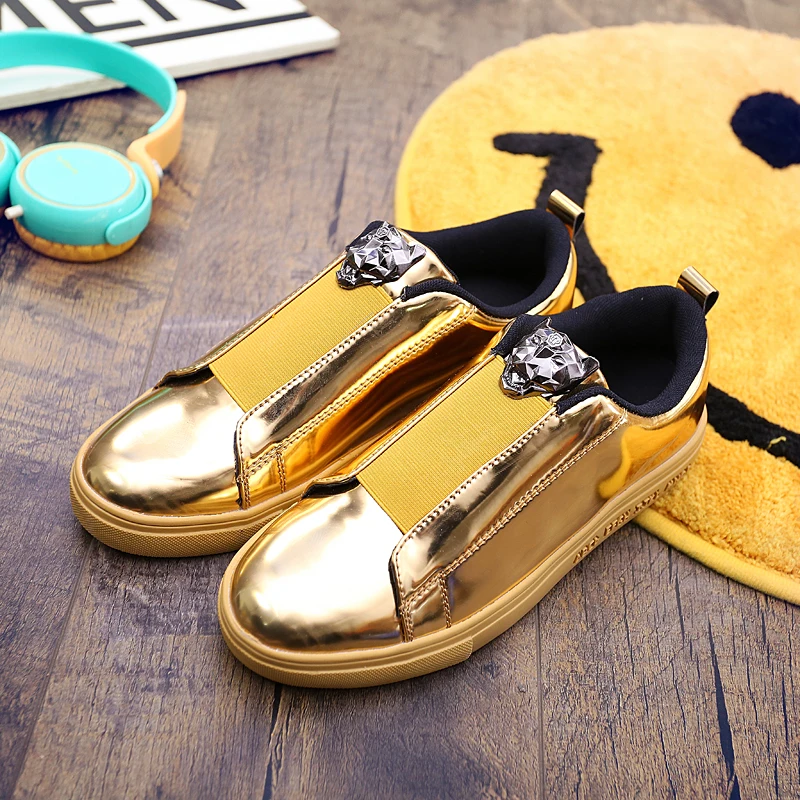 Модные мужские блестящие кроссовки золотистого цвета; шикарные туфли на плоской платформе; мужские блестящие серебристые и синие однотонные туфли в стиле панк; Вулканизированная обувь