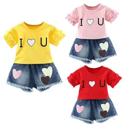 Комплекты летней Одежда для маленьких девочек с рисунком сердца и короткий рукав Футболка + джинсовые шорты