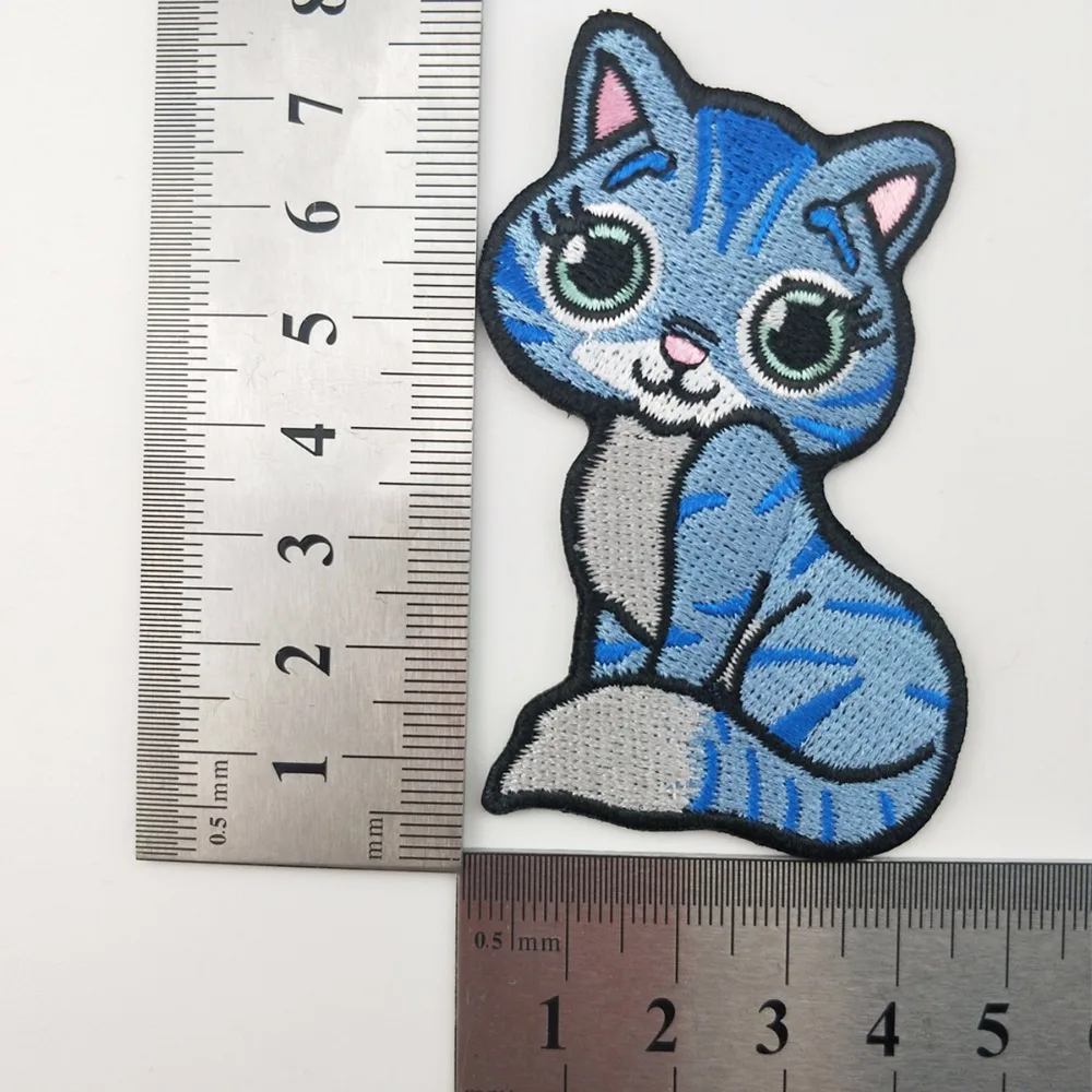 A70912-2 (2)Little Kitten Cute Iron On Or Sew On Embroidered Patch For Lady Front Biker- 3x2 INCH Free Shipping