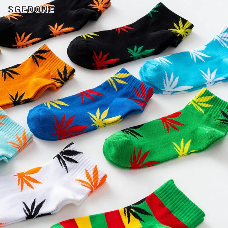 

SGEDONE Men Ankle Socks Cotton Fashion Maple leaf Socks Colorful Brand Weed Sock Colorful Man Woman White Black Short Boat Socks