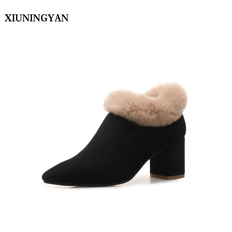 

XIUNINGYAN Women Snow Boots Casual Ankle Woman Fur Wool Leather Winter Female Snow Boots Girl Trainers Height Increasing Shoes