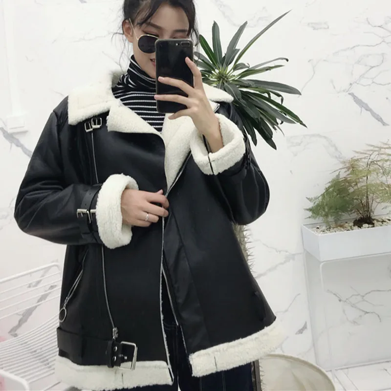 Зимняя куртка из искусственной кожи, ветровка, женская кожаная куртка, верхняя одежда размера плюс, черное пальто из овечьей шерсти, свободная Куртка Harajuku, куртка-бомбер