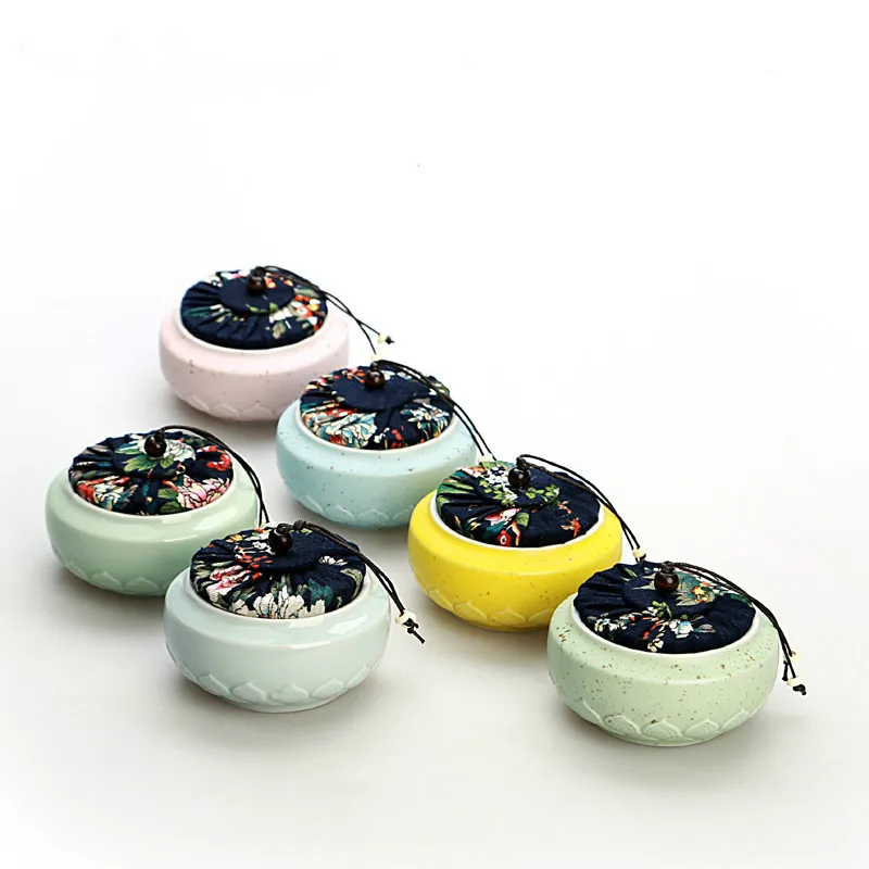 

Chinese Ceramic Tea Caddies Canister Kung Fu Tea set accessories Tea Jar Cans Box for Home or Office Teaware C
