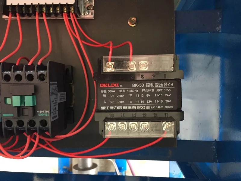 220 V/380 V PU машина для распыления пены низкого давления двухкомпонентное полиуретановое изоляционное оборудование для распыления стен