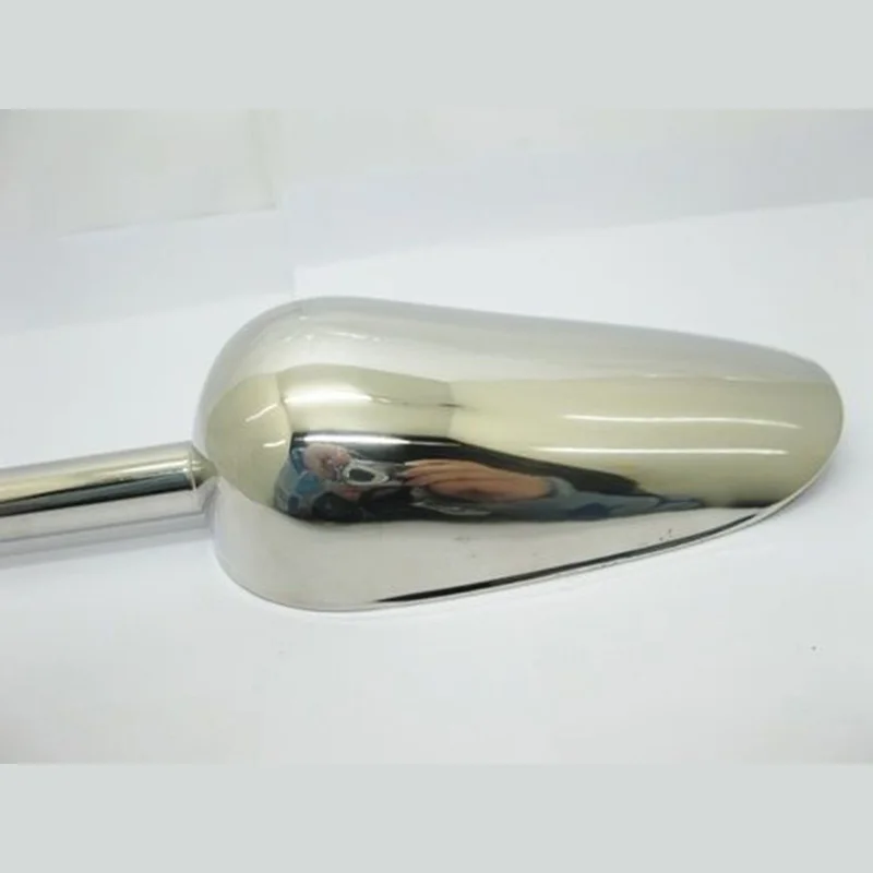 metal ice scoop