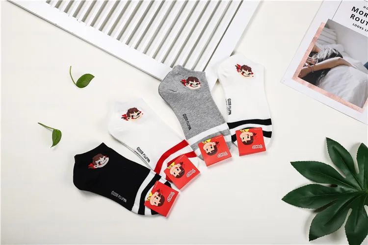 Cartoon fujiya fruit print socks peko poko strawberry banana peach pineapple cute funny women cotton sock spring autumn comfort