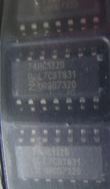 

Детали 74HC132D SOP14 новые и оригинальные