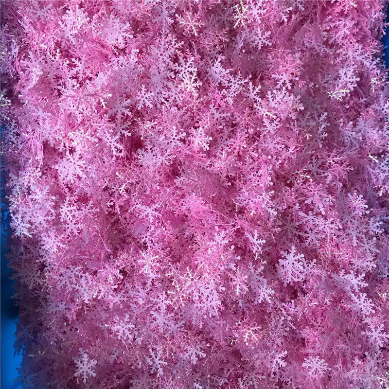 300 Pcs/lot 2cm Christmas Snowflake Wedding Throwing Confetti DIY Accessory Home Table Decoration Party Supplies Ornament 62538 300 Pcs/lot 2cm Christmas Snowflake Wedding Throwing Confetti DIY Accessory Home Table Decoration Party Supplies Ornament 62538