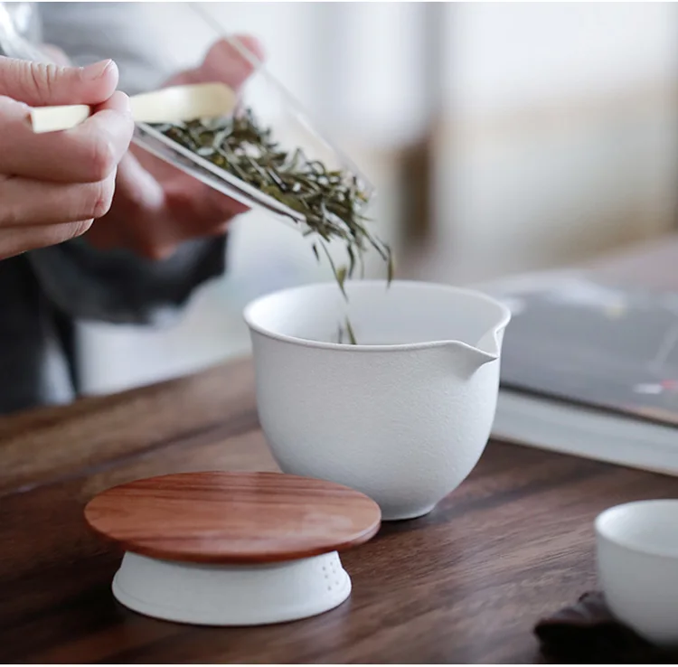 TANGPIN Японский керамический заварочный чайник с 2 чашками gaiwan чайные наборы портативный чайный набор для Путешествия Посуда для напитков