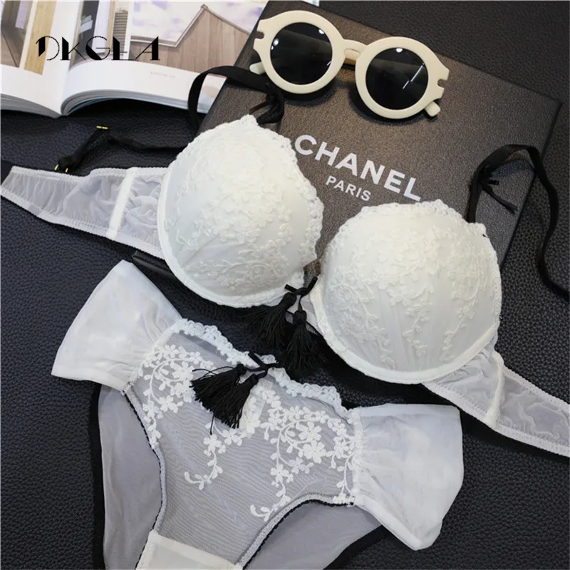 soutien gorge chanel